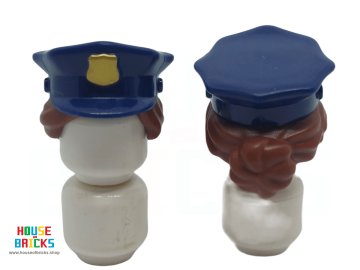 LEGO® 6416787 - 101307 - Minifiguur Haar en Hoed, Knot, Politie met Donkerblauwe Top met Gouden Insigne en Roodbruin Haar